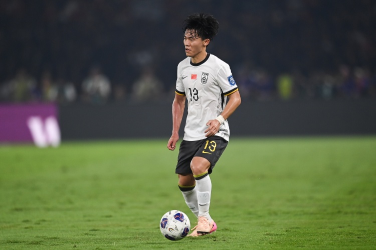 备战U23亚洲杯!官方:国足U22补招成都蓉城后卫胡荷韬